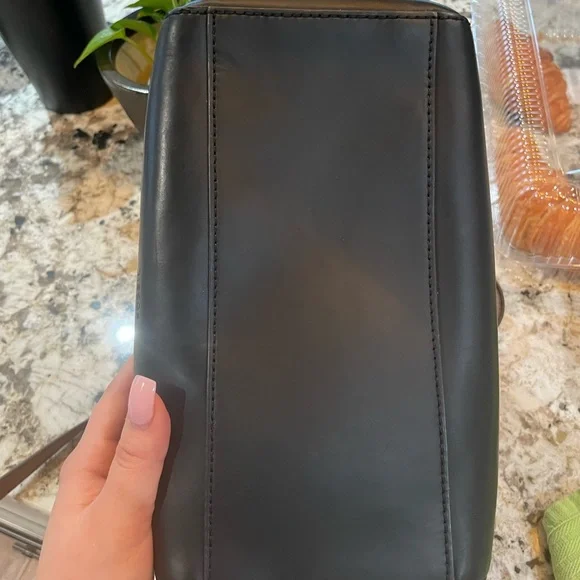 Fossil Rachel Handbag Beautiful Black Leather With Brown Handles. New - Picture 4 of 5